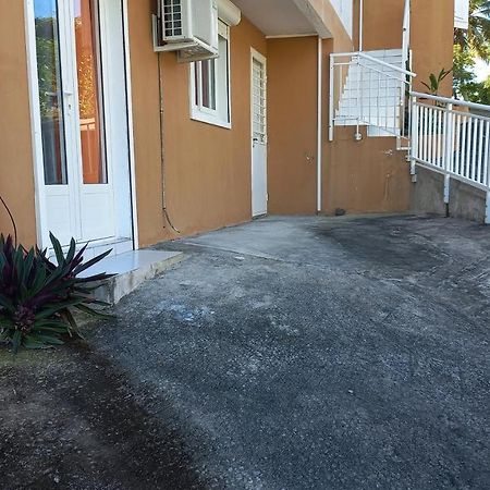 Charmant Petit T2 Dans Maison Vieux-Bourg Exterior foto